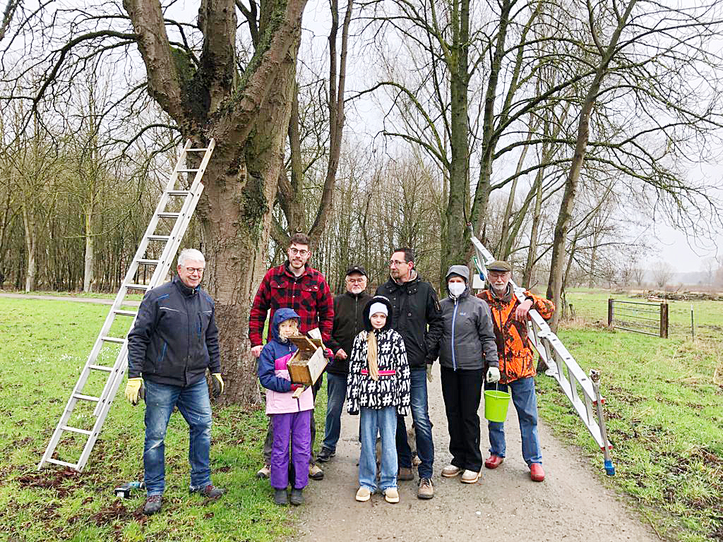 Kolpingsfamilie Eickelborn, Nistkästen Reinigung